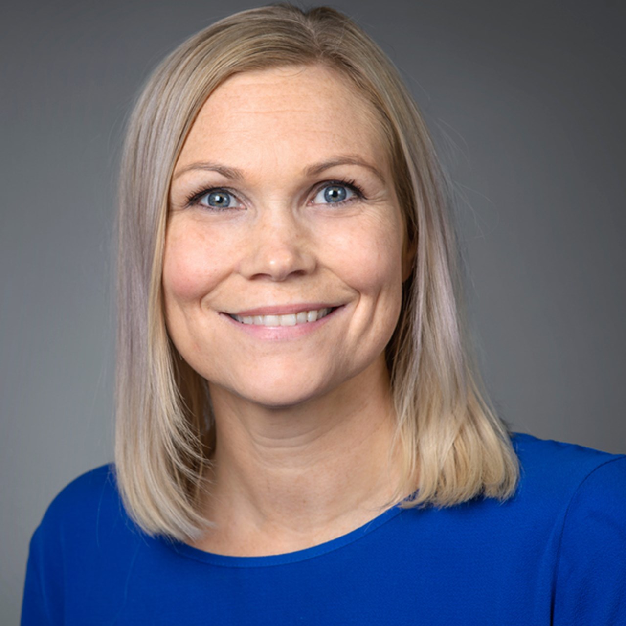 Porträtt på Anna Sjöström, Doktorand vid Institutionen för omvårdnad, Umeå universitet.