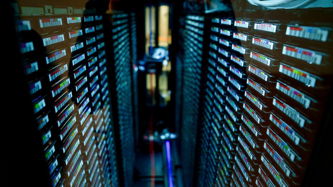 Tape robot, lots of data, archival of data, long-term storage