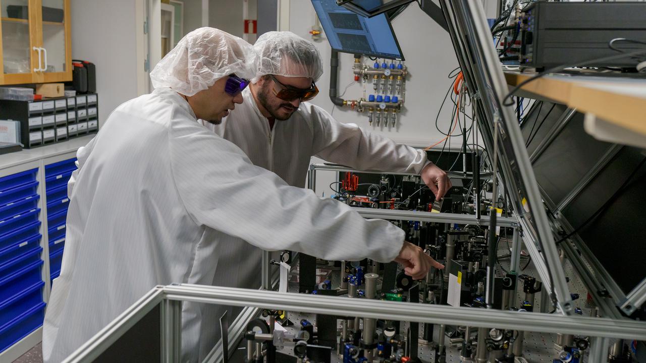 Tlek Tapani, Nicolò Maccaferri