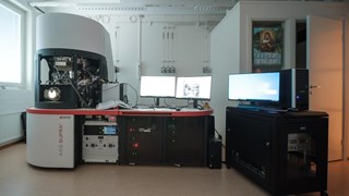 instrument at the XPS platform