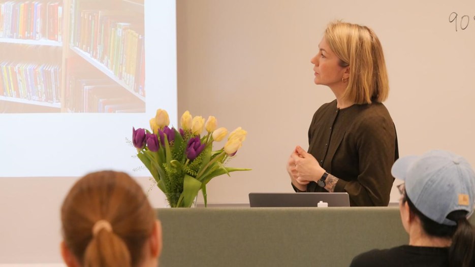 Yvonne Knospe inleder Litumsymposiet