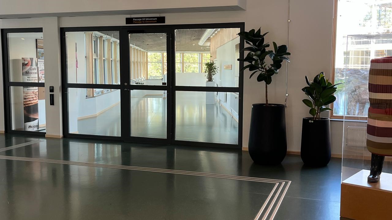 Passage to Aula Nordica