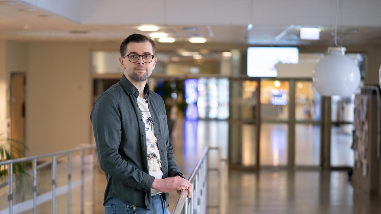 Andreas Eriksson in the KBC building