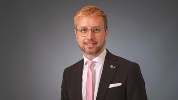 Professor, överläkare vid Institutionen för medicinsk och translationell biologiEnhet: Lärare A-flygeln, Grupp Patrik Danielson