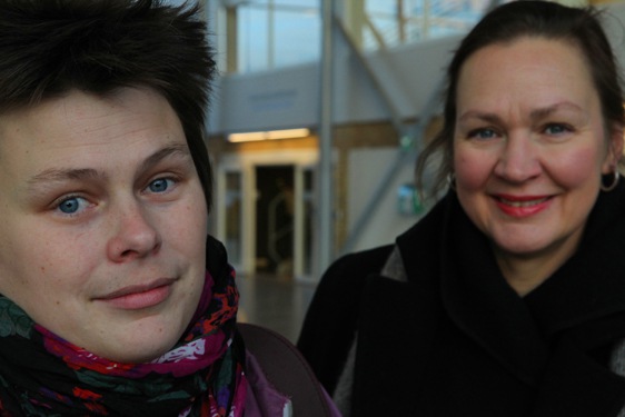 Bodil Formark och Annelie Bränström Öhman, båda gästredaktörer för senaste numret av den tvärvetenskapliga tidsskriften Girlhood Studies