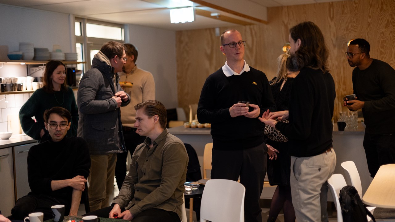 Mingel på evenemang