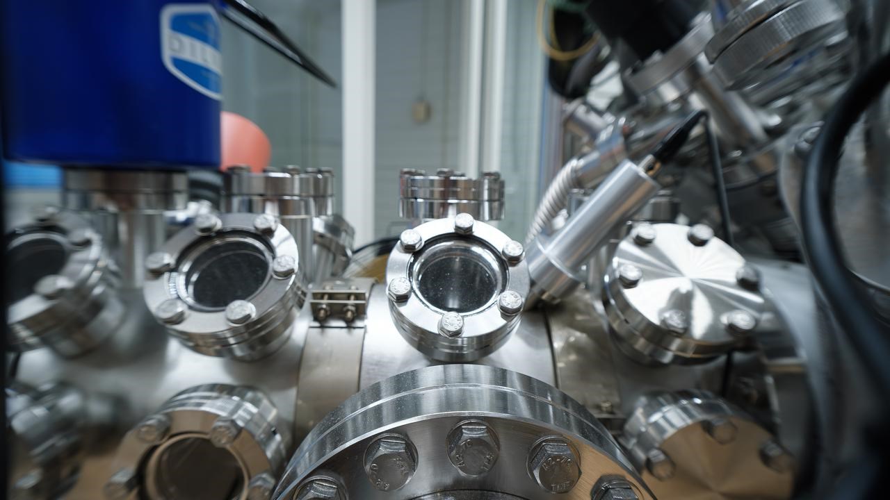 equipment at the XPS platform