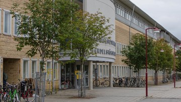 USBE exterior at Umeå University's main campus.