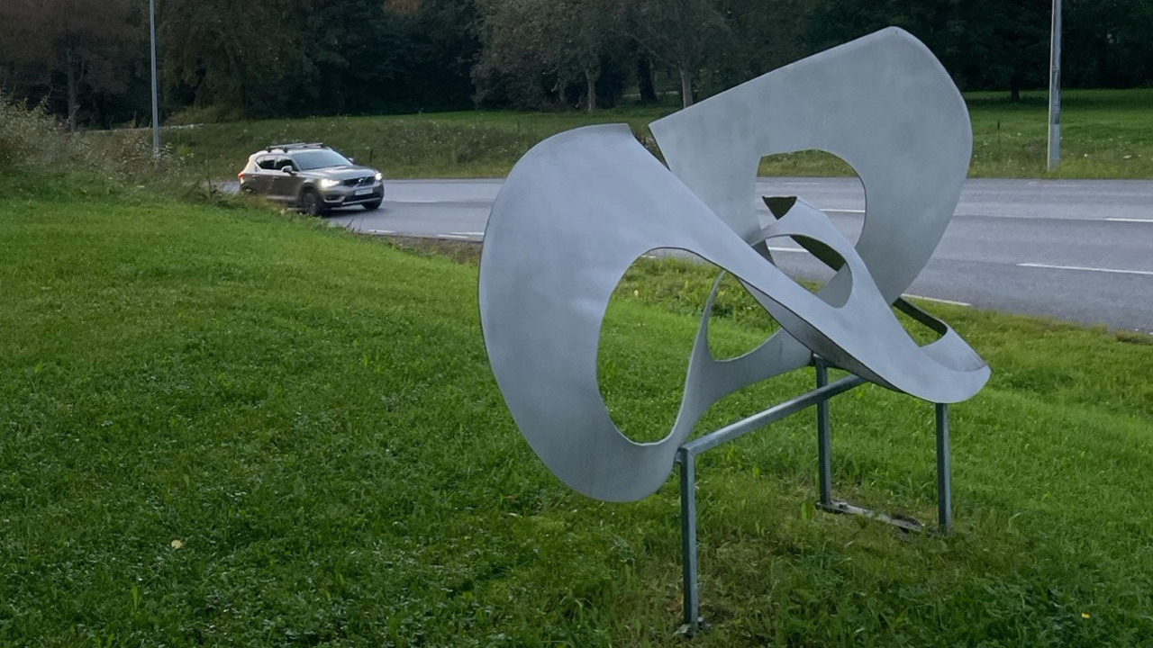 Arne Jones, Delad kontinuitet (1965), Strombergs v&auml;g, Ume&aring;.