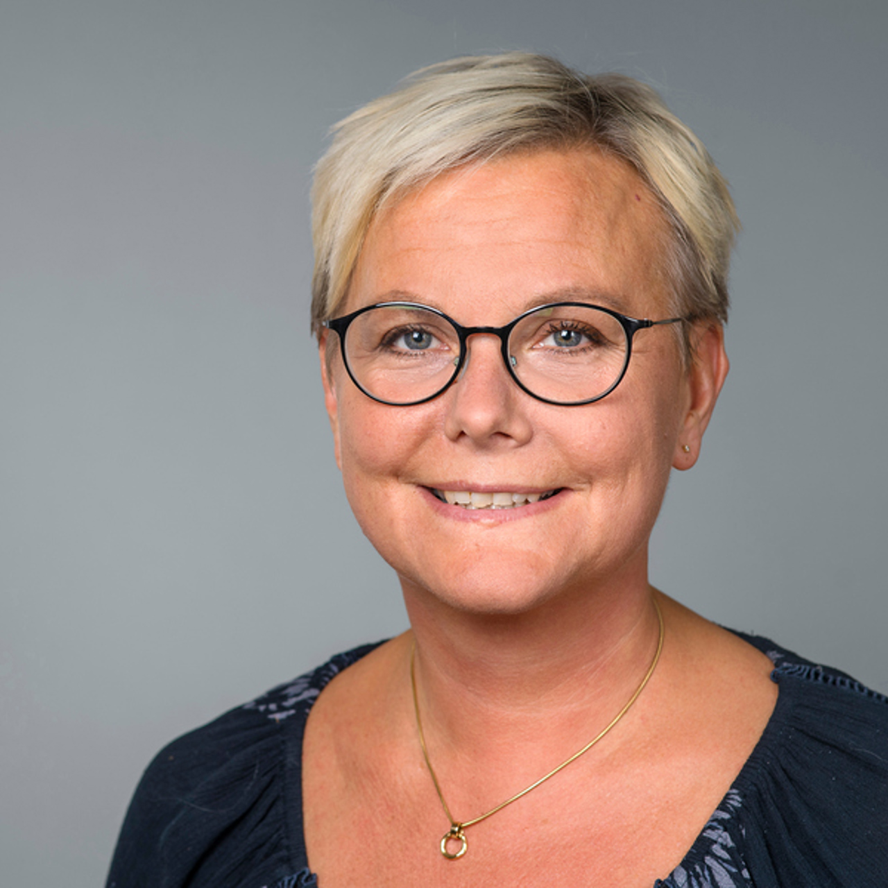 Lena Holmlund, institutionen f&ouml;r omv&aring;rdnad, Ume&aring; universitet.
