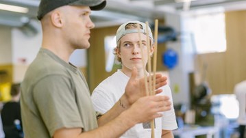 Umeå Universitet. Arkitekthögskolan. Studenter jobbar med sina projekt.
