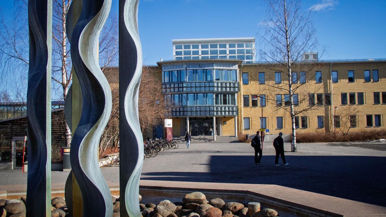 MIT-huset p&aring; v&aring;ren