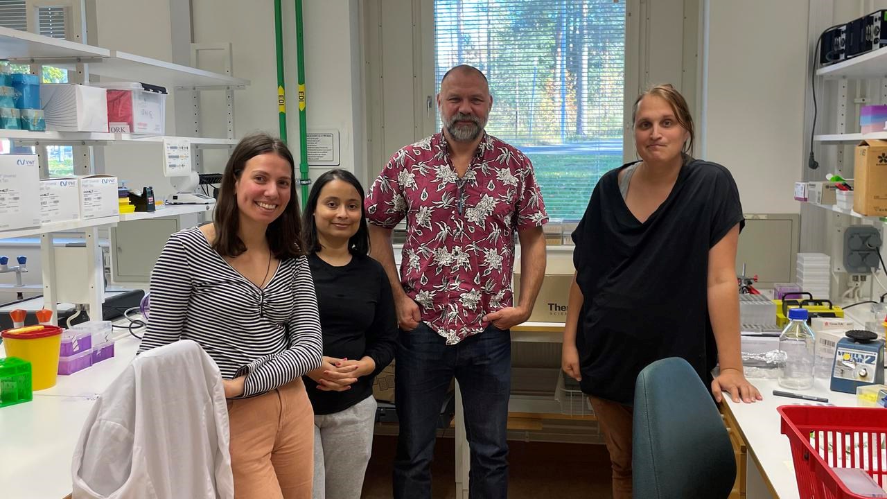 Forskare i labbmiljö