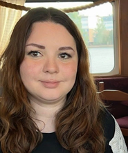 Personalbild Nina Kostet