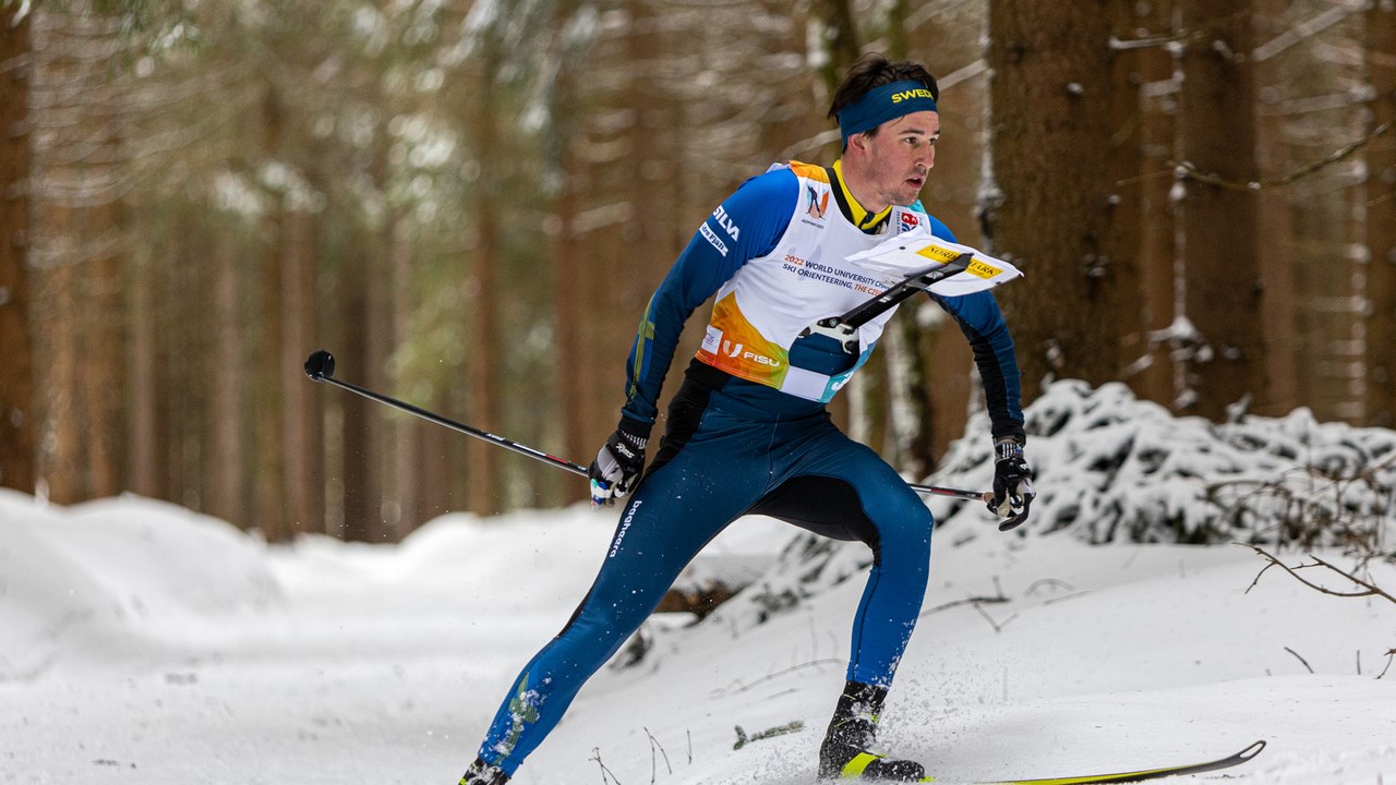 Rasmus Wickbom, elitidrottsstudent i skidorientering, under student-VM 2022.