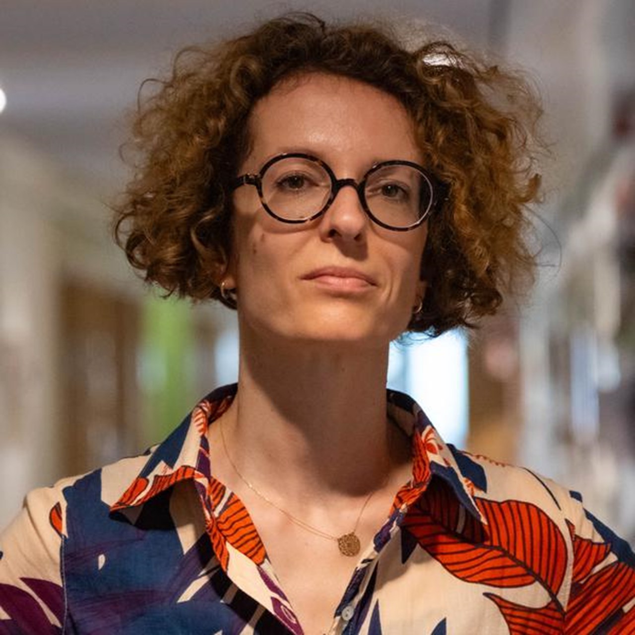 Porträttbild på Anna Chmielewska.