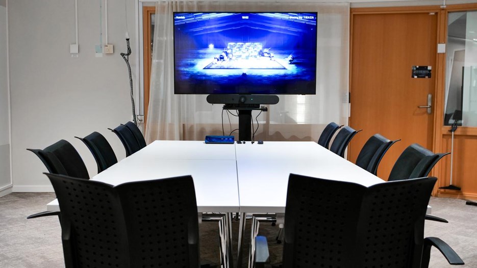 Stora mötesrummet används för undervisning och andra möten för upp till 30 personer.