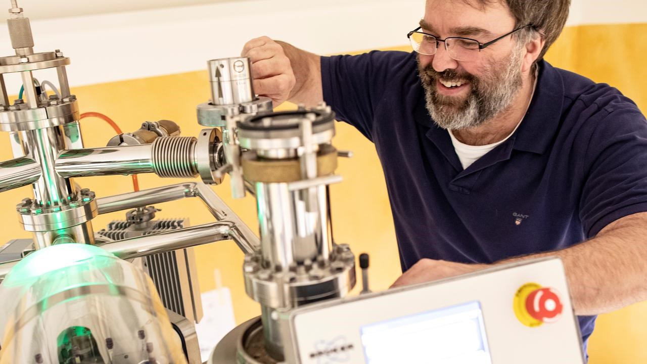 850MHz NMR Spektrometer vid NMR-plattformen