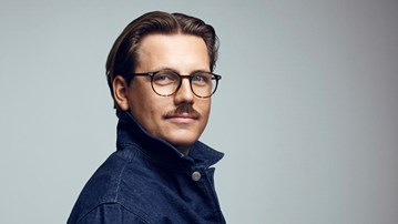 Porträttbild på författaren Daniel Andersson.