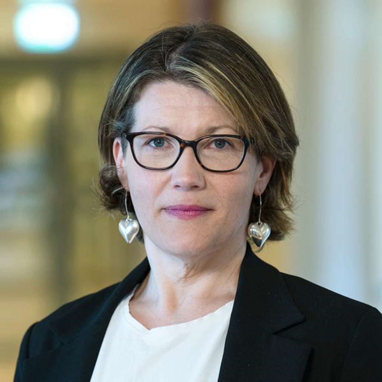 Stina JanssonProfessor vid Kemiska institutionenAnknuten som universitetslektor till Universitetspedagogik och l&auml;randest&ouml;d (UPL)