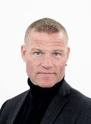 Personalbild Fredrik Karlsson