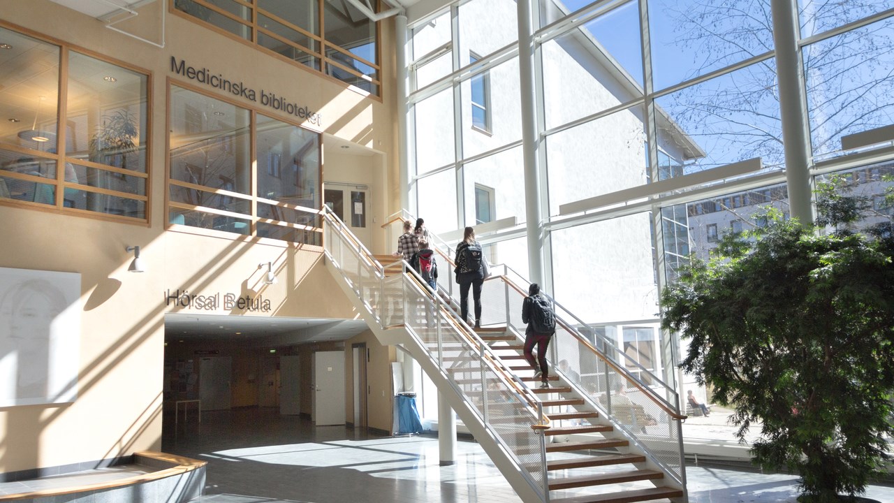 Ingång till Medicinska biblioteket