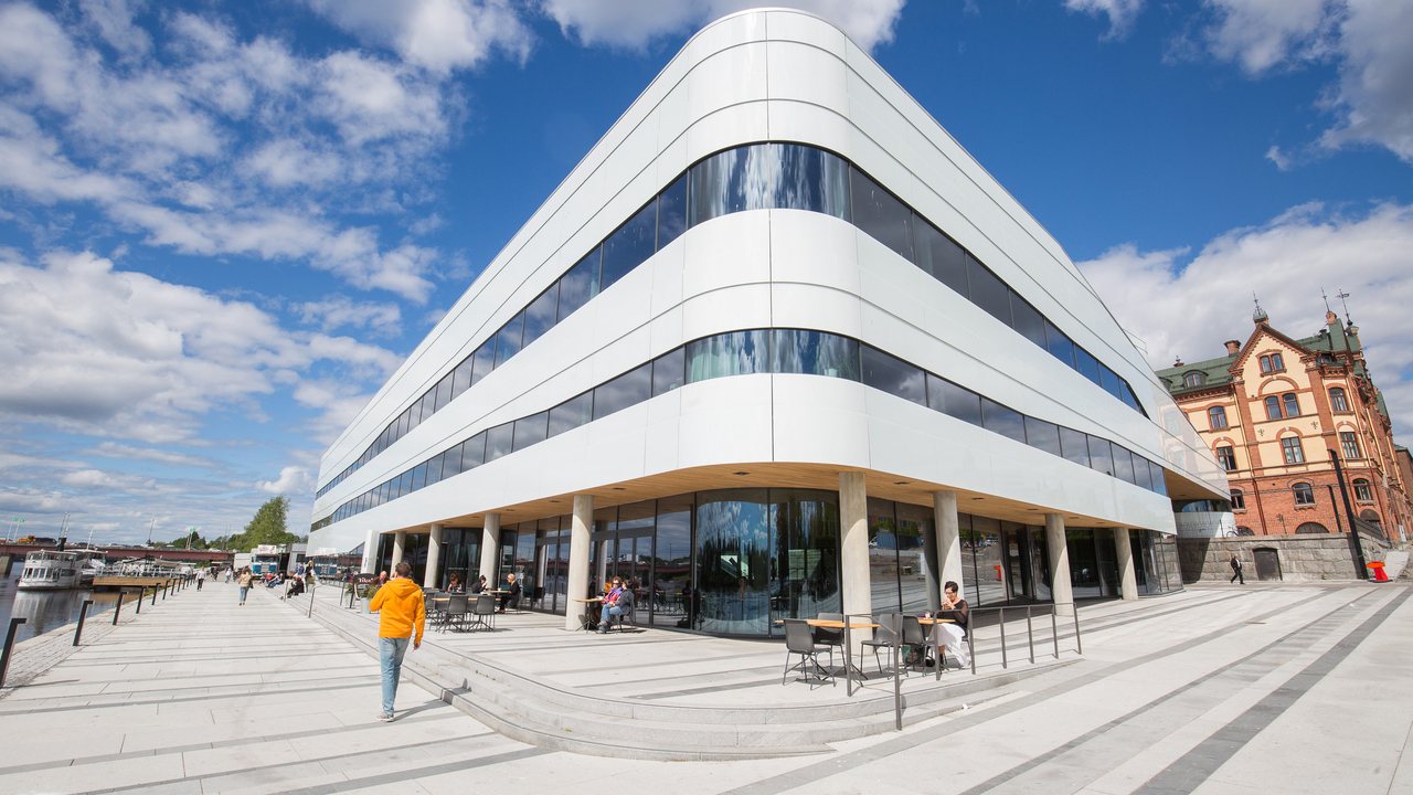 Kulturhuset V&auml;ven i Ume&aring;.