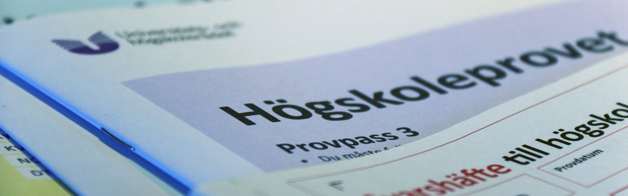 Frågehäften och svarshäfte från ett hägskoleprov
