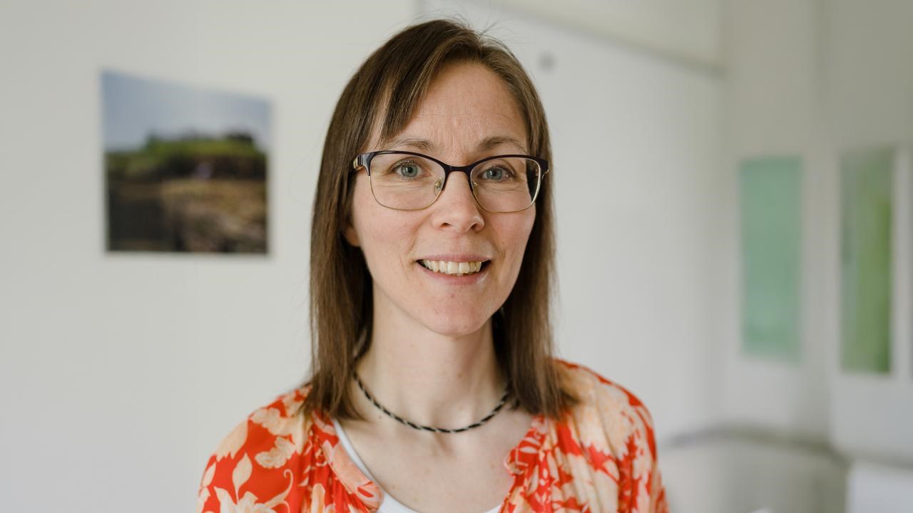 Charlotta Hedberg,Professor vid Institutionen för geografi