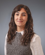 Personalbild Tugçe Üstünel
