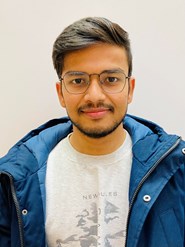 Personalbild Ayush Kumar Varshney