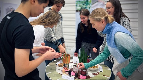 BFA students exploring their group's exhibition for the Hot Team course on food futures.