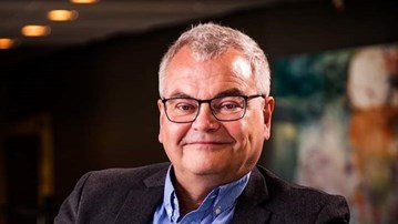 Professor Stefan Söderberg