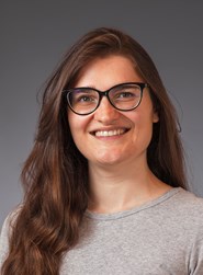 Personalbild Raluca Budis