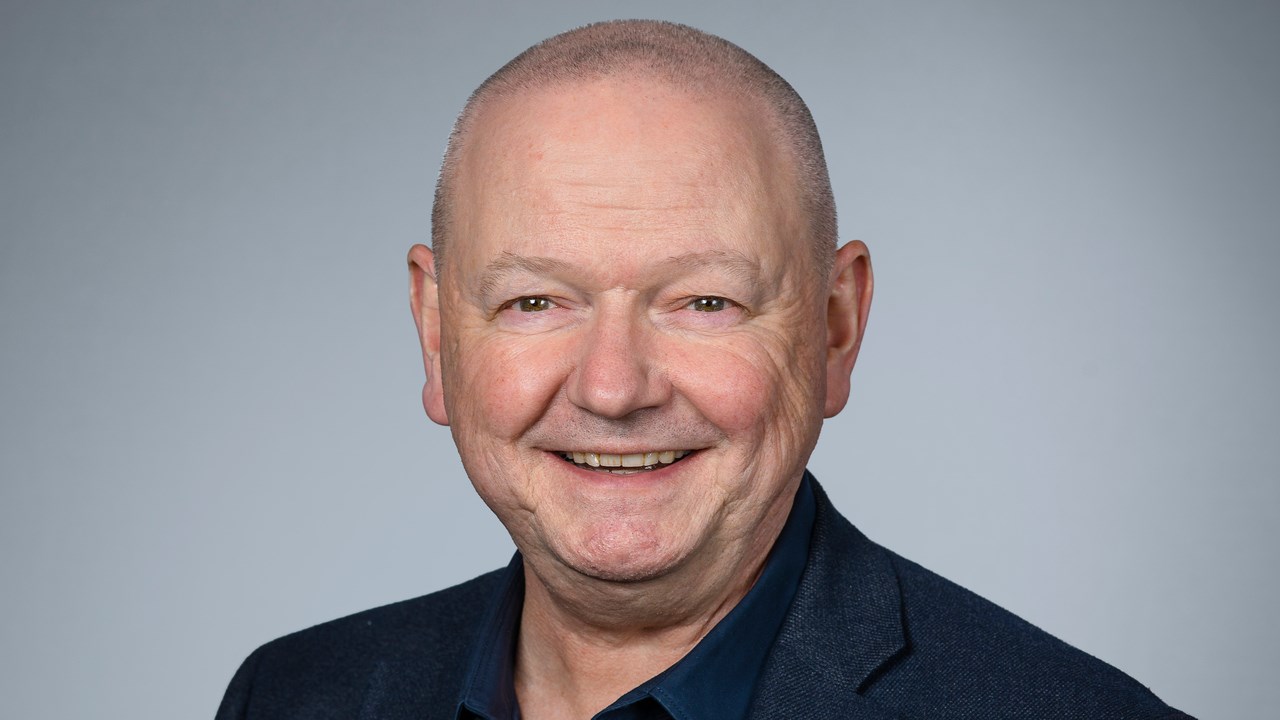Porträtt på Hans Adolfsson, rektor vid Umeå universitet.