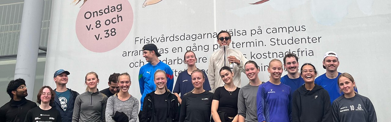 Några av de som deltog i morgonlöpning med Medicinska Run Club i samband med Hälsa på campus.