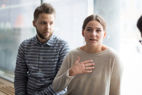Picture of business students Ida Stjernström and Marcus Smedsén.