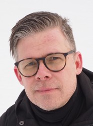 Personalbild Stefan Gelfgren