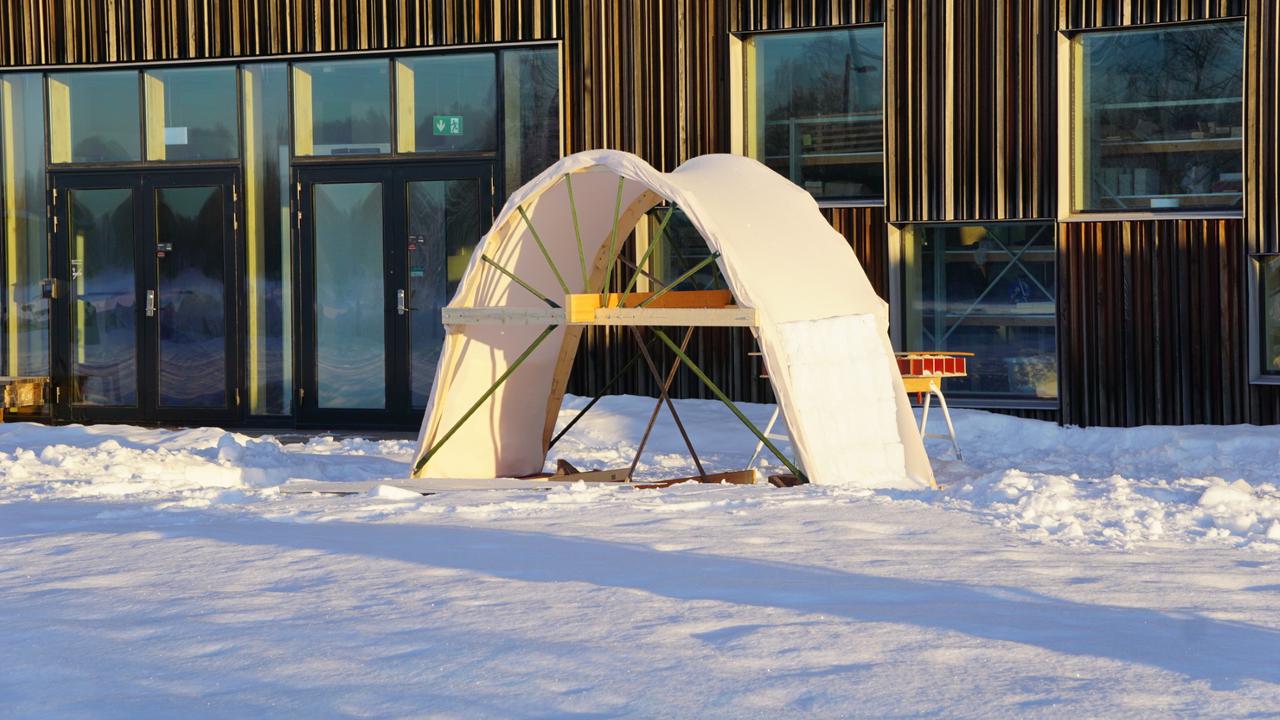 Building with ice: Umeå researchers explore low-tech Arctic architecture