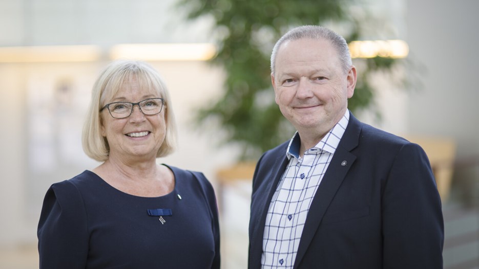 Chris Heister, ordförande för universitetsstyrelsen och Hans Adolfsson, rektor för Umeå universitet.