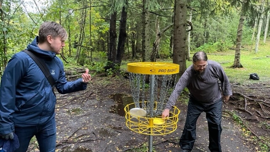 Disc golf clinic
