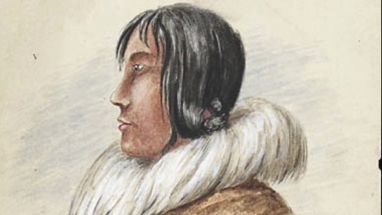 Vattenmålning från 1851 av kanadensisk ursprungsinvånare. Bilden visar en man med axellångt, mörkt hår klädd i beige fjäderprydd skinnjacka med vit pälskrage. 