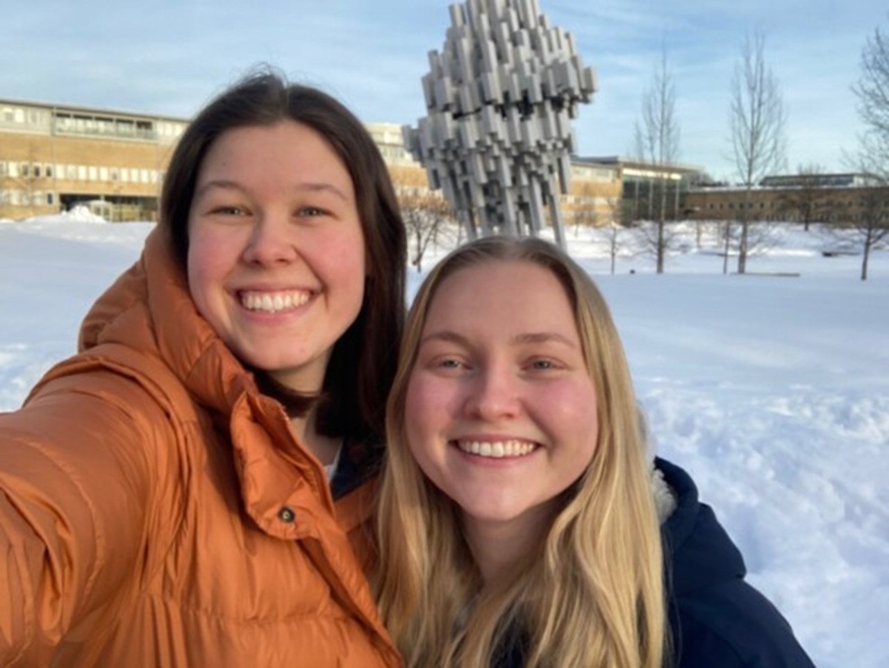 Emma Rohdin och Elin Hoffman, Personalvetarprogrammet