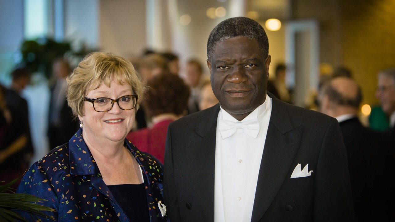 Bild på Mukwege och Ädelroth