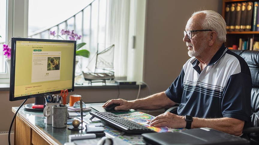 Patient at a computor.