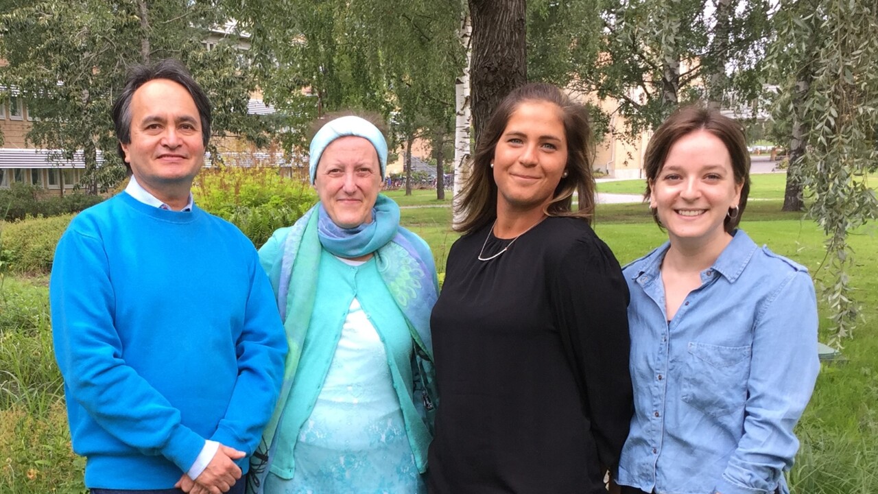 Foto på Javier Avila-Cariño, Teresa Frisan, Anna Bergonzini och Maria Lopez Chiloeches. Gruppmedlemmar av Teresa Frisans forskningsgrupp.