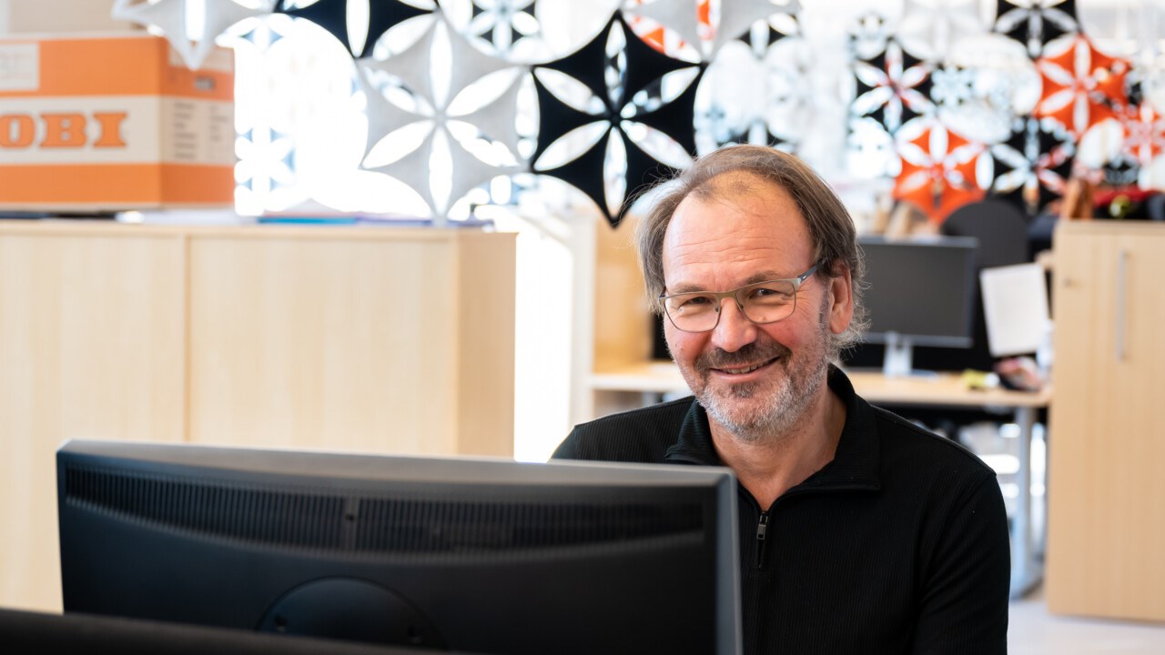 André de Roos, gästprofessor Icelab