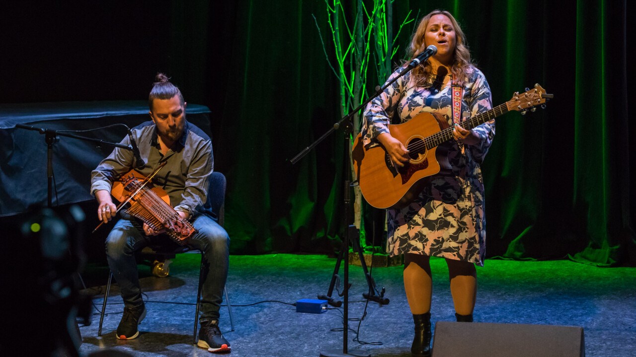 Carolina Miskovsky och Daniel Pettersson på Graduation Ceremony 2019