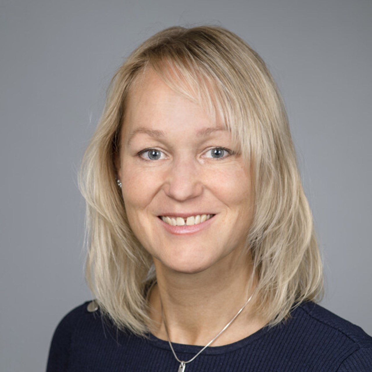 Porträtt på Lena Gunhaga, professor vid Umeå centrum för molekylär medicin vid Umeå universitet.