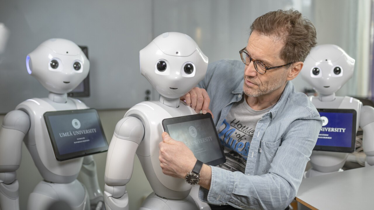 AI professor Thomas Hellström, leder Intelligent Robotics och koordinerar SOKRATES.